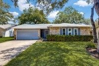 Building Photo - 8803 Texas Sun Dr