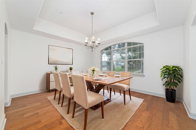 Building Photo - 3505 Parkside Dr