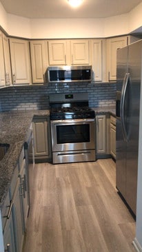 Kitchen - 114 Front St