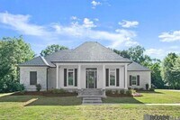 Building Photo - 10290 Bayou Xing