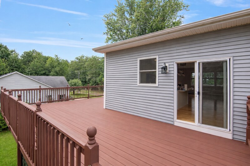 Building Photo - 409 Holy Cross Rd