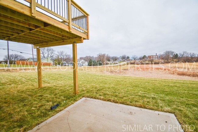 Building Photo - Wonderful 5 bedroom, 3.5 bath with a finis...