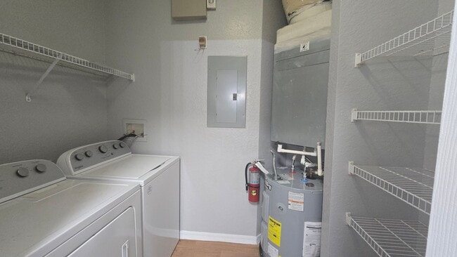 Building Photo - 819 Grand Regency Pointe