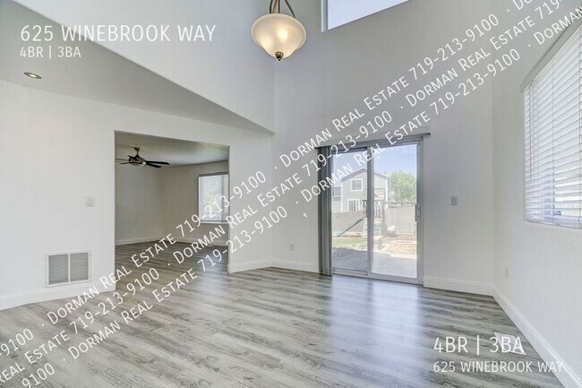 Building Photo - 625 Winebrook Way
