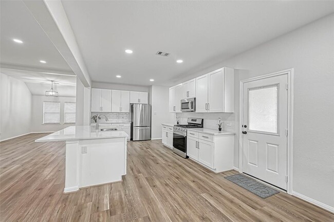 Building Photo - 263 New Harmony Trail