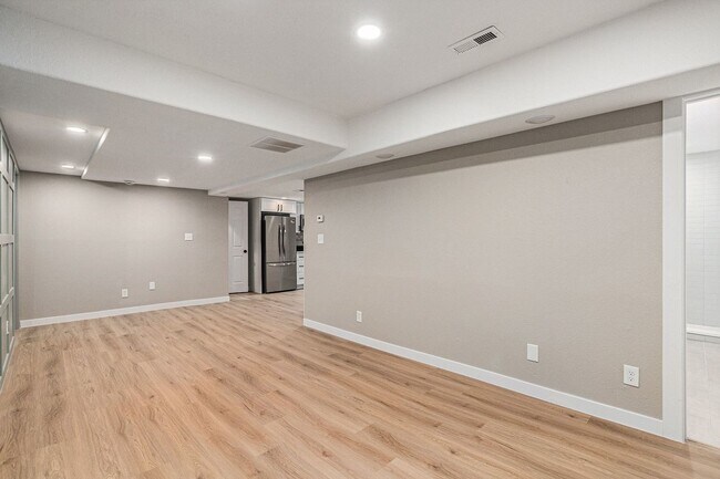 Building Photo - Just Remodeled!