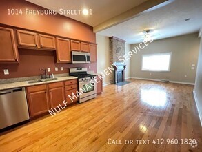 Building Photo - 1 Bed, 1 Bath Apartment in South Side