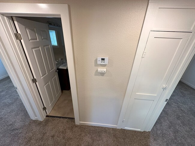 Building Photo - 1328 Trenary Way