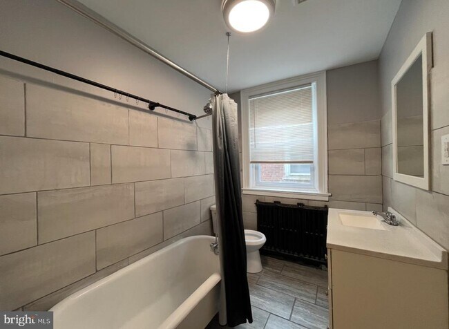 Building Photo - 5231 Wissahickon Ave