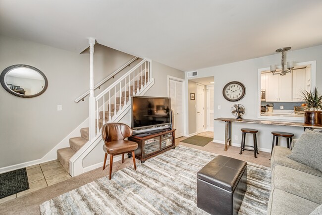 Building Photo - 601 Boyd Mill Ave