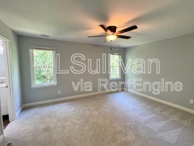 Building Photo - 302 Rushingwater Dr