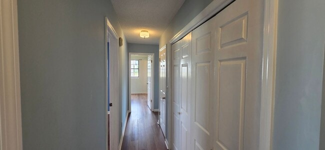 Building Photo - Location, Location, Location! This 3 bedroom / 2 bath is located within walking distance to Druid...