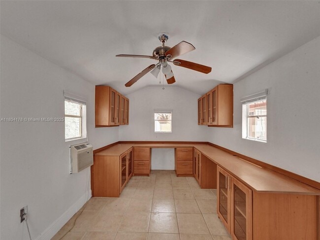 Building Photo - 8913 NW 194th Terrace