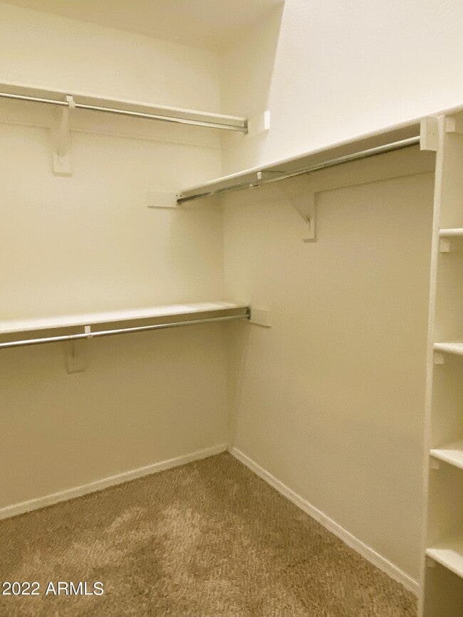 Building Photo - 7823 W Julie Dr