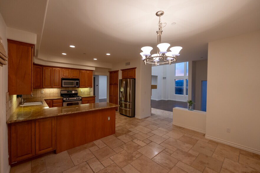 Building Photo - 1259 Gonzales Rd