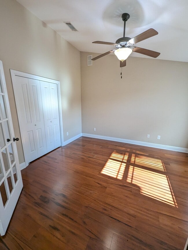 Building Photo - 6686 Bryant Rd