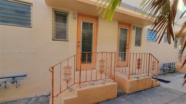 Building Photo - 1050 Pennsylvania Ave