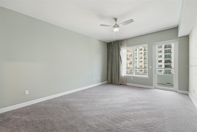 Building Photo - 100 S Eola Dr