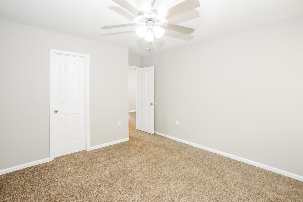 Building Photo - 14130 Waterlyn Dr