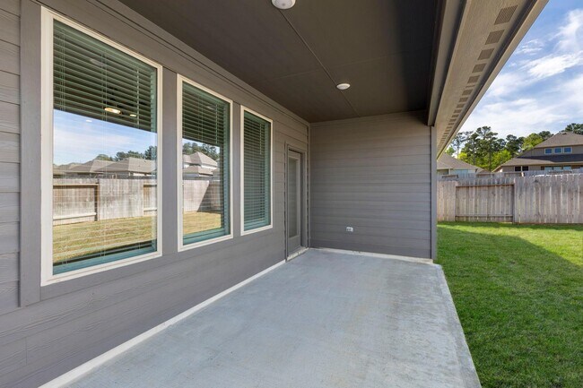 Building Photo - 1144 Purple Orchid St