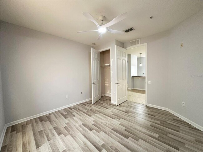 Building Photo - 5048 Shoreway Loop