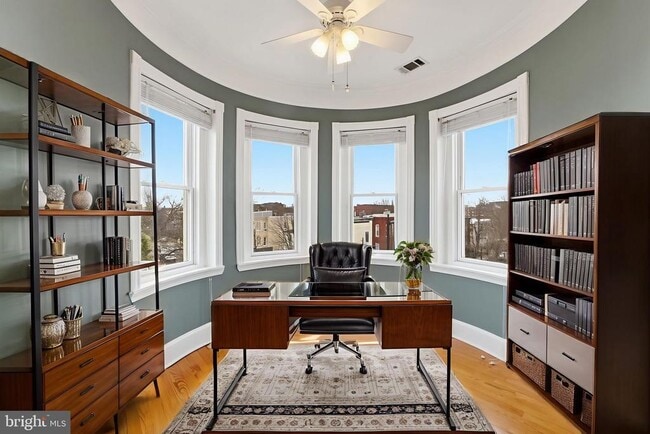 Building Photo - 949 S St NW