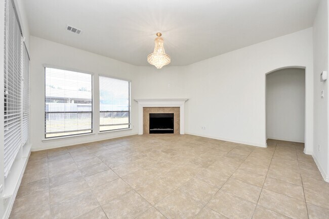 Building Photo - 17222 Red Oak Bend Dr