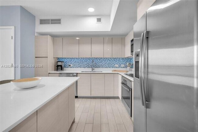 Building Photo - 2602 Halladale cu-T3105