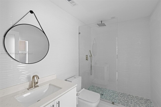 Building Photo - 26 NE 88th St