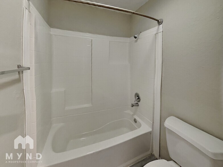 Building Photo - 3226 63rd St