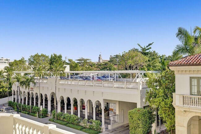 Building Photo - 235 Sunrise Ave