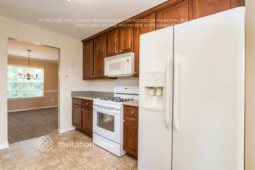 Building Photo - 4203 Ruby Lee Dr NW