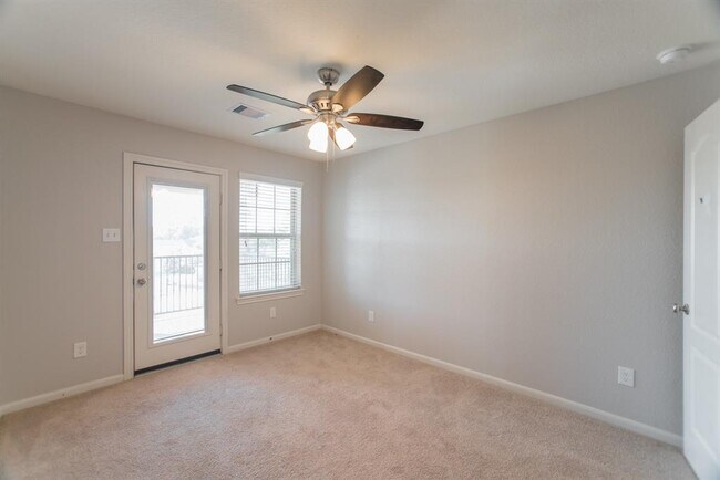 Building Photo - 8 Florentino Vine Pl