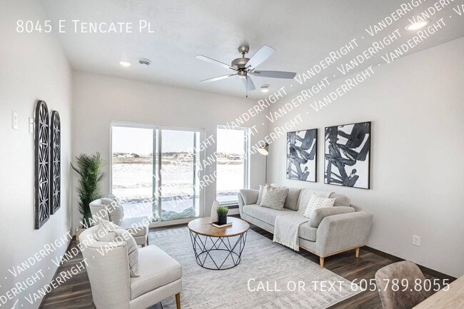 Building Photo - 8045 E Tencate Pl