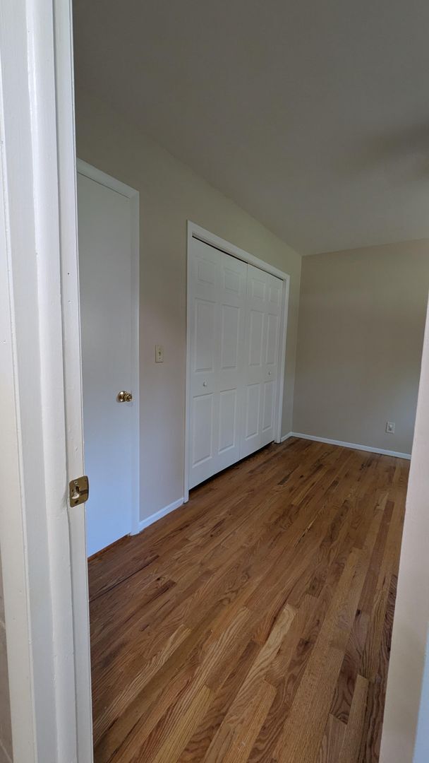 Building Photo - 4050 Hollow Rd