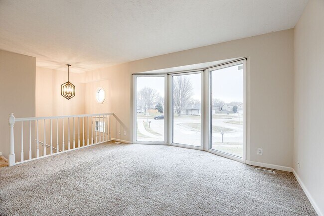 Building Photo - 7926 Primrose Ct