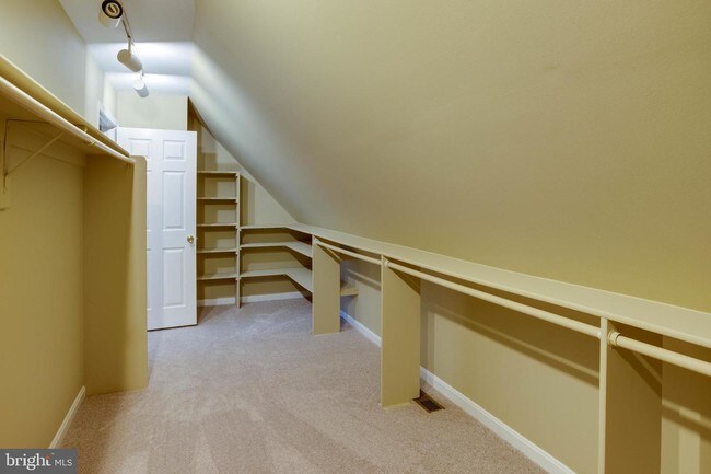 Building Photo - 13616 Northbourne Dr