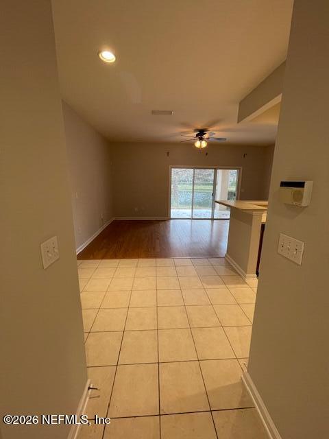 Building Photo - 5978 Pavilion Dr