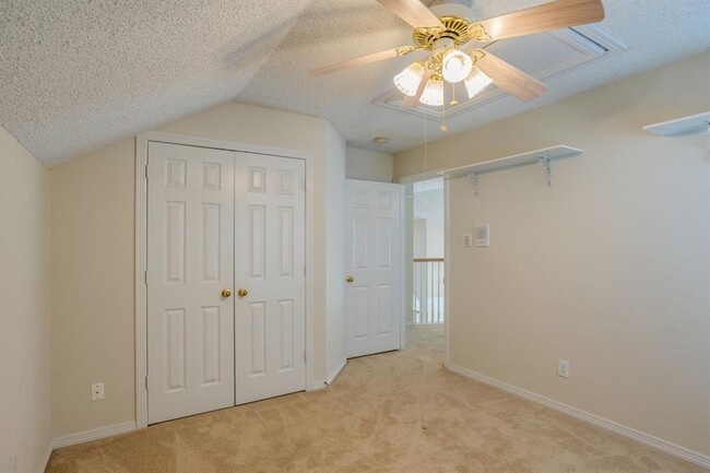 Building Photo - 1304 Pagewynne Dr