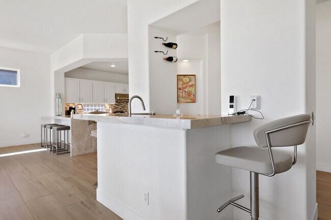 Building Photo - 78370 Cll Las Ramblas