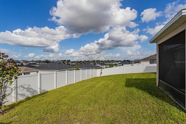 Building Photo - 1434 Geranium Dr
