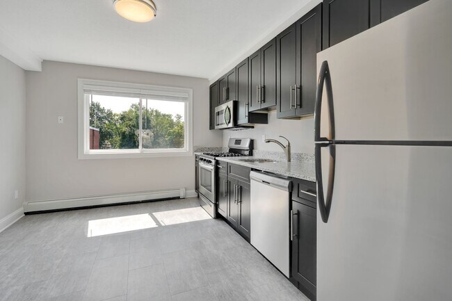 Interior Photo - 3 Bedford LLC