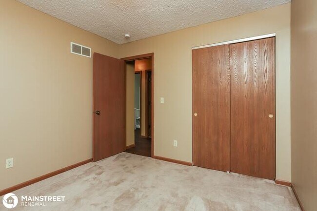 Building Photo - 1123 ATHENA WAY, ST PETERS, MO 63376