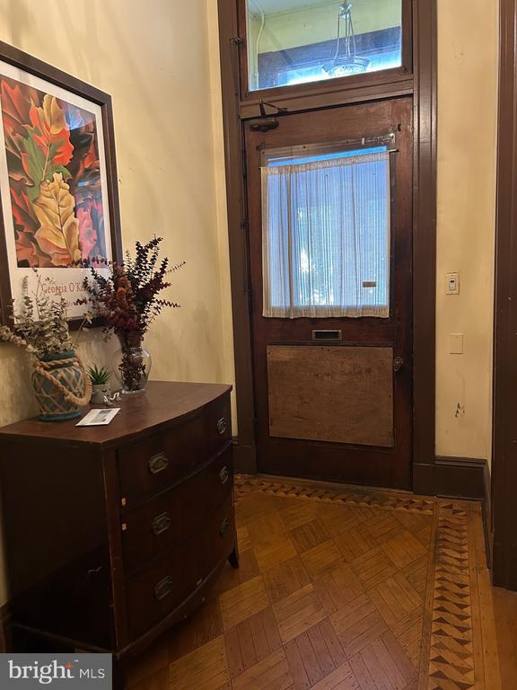 Building Photo - 2352 Eutaw Pl