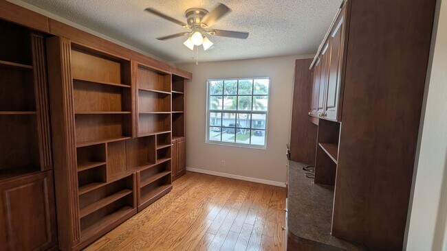 Building Photo - Luxury Gated Community Beautiful 3-Bedroom 2.5 Bath