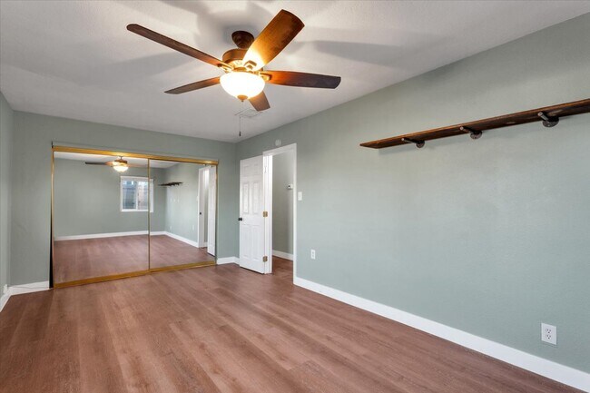 Building Photo - 2008 Franklin Ave