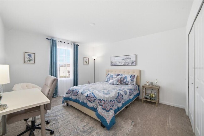 Building Photo - 4980 Four Strand Ct