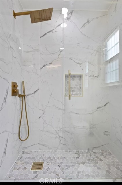 Building Photo - 13831 Bessemer St