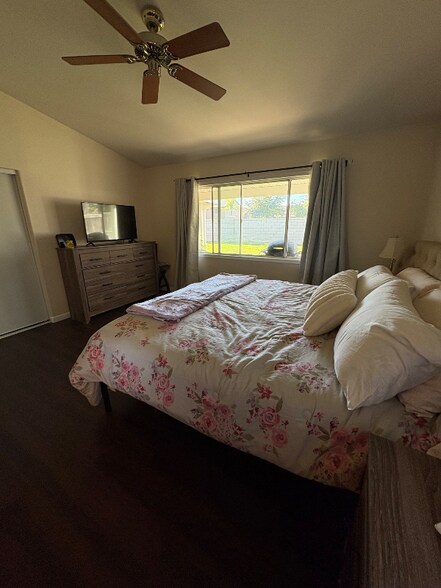 Building Photo - 35887 Lourdes Dr