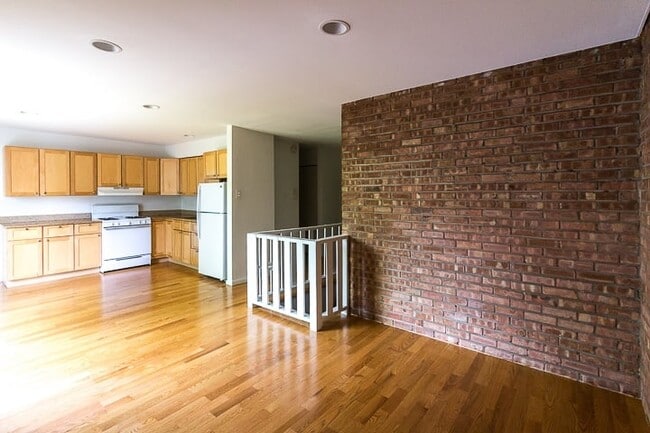 Interior Photo - Cornell Terrace